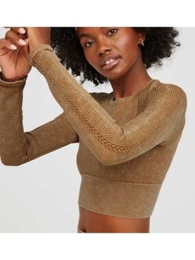 NWOT Offline By Aerie Big Chill Seamless Long Sleeve Crop Top Tan- Size XXL